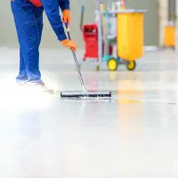 نظافت چی خانم