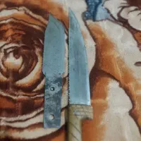 چاقو بسیار قدیمه ب ضمانت زربا ب آهن