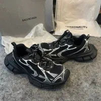کتونی Balenciaga ( اورجینال )