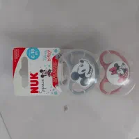 پیشبند و پستانک کودک و نوزادی
