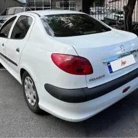 ۲۰۶ صندوقدار SD