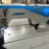 همکار خانم نیازمندیم