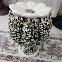 گلدان گل مصنوعی