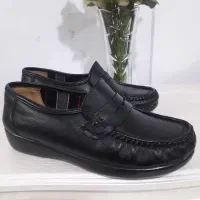 کفش طبی زنانه