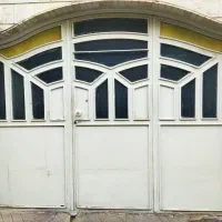 در آهنی سنگین