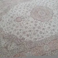 یک عدد فرش نه متری