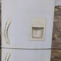 یخچال در حد نو صحیحو سالم