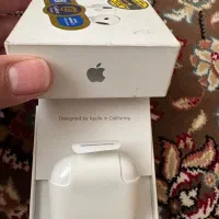 Airpods 4