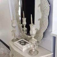 آینه کنسول و شمعدان طرح نقره