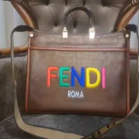کیف چرمی بزرگ FENDI فندی