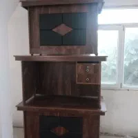 چند عدد میز اداری