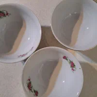 ظروف  گل سرخ.قدیمی