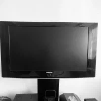 تلویزیون LCD سامسونگ ۳۷ اینچ