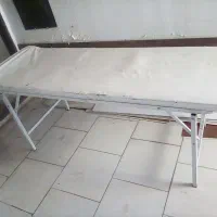 تخت معاینه تزریقات تاشو