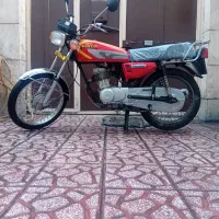 موتورسیکلت هوندا۱۲۵/عروسک/پلاک /برگه ترددستاد