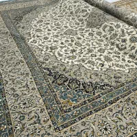 یک عدد فرش 12 متری