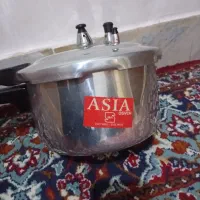 زودپز و سبزی خرد کن