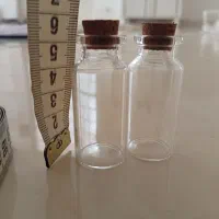 ویال شیشه ایی