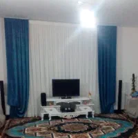 دستک و پرده حریر