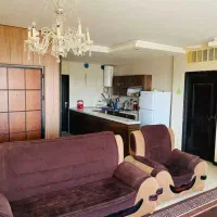 مبل ۷نفره، تخت دو نفره و میز ارایش ،گل میز وغیره