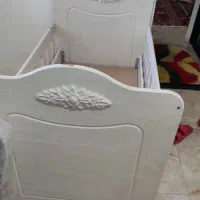 تخت نوزاد