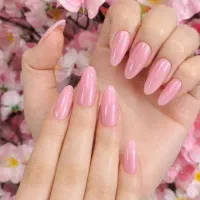 کاشت ناخن با حرفه ایی ترین کادر