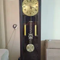 ساعت وقابل عکس