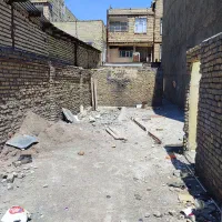 زمین137مترحاشیه9متر