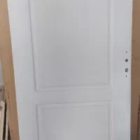درب چوبی در حد نو