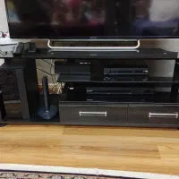 میز تلویزیون شیشه ای