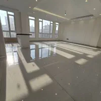 ۱۲۶متر/سالن پرده خور / زیر قیمت