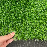 انواع چمن مصنوعی تزئینی و فوتبالی