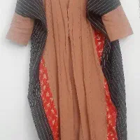 انواع کت وشلوار ودامن وشال