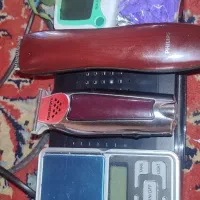 2عددماشین اصلاح+ قندخون1 عددترازو.ویک عدیجیتال