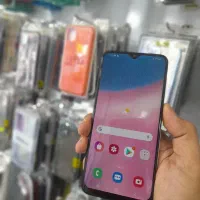 تعدادی گوشی اندروید موبایل ملل