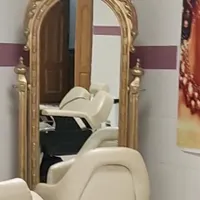 ایینه ایستاده
