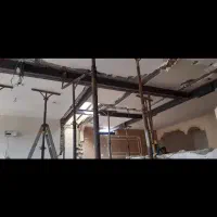 تخریب کاشی دیوار چینی ساختمان بنایی
