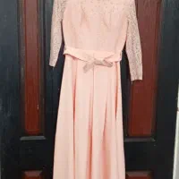 چند دست لباس مجلسی و مانتو