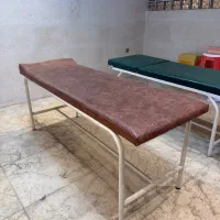 تخت معاینه کاملا نو مخصوص مصارف پزشکی و زیبایی