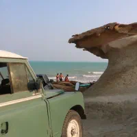 لندرور انگلیسی یک تن