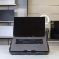 لپتاپ MACBOOK Pro 2016 با 2 گیگ گرافیک و i7-6Gn