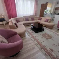 ست مبل راحتی U شکل و میز نهارخوری ۸نفره