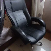 میز کامپیوتر و صندلی