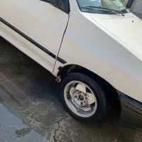 پراید مدل ۸۲