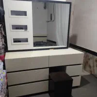 دراور و میز آرایش