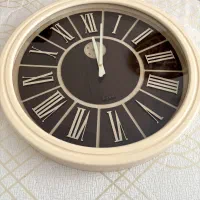 ساعت دیواری کرم