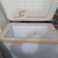 فریزر صندوقی تک درب