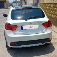کوئیک 403تمام فابریک بدون ضربه....