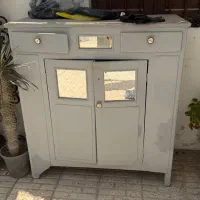 کمد چوبی قدیمی