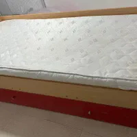 تخت خواب یک نفره با تخت میهمان(فروش فوری)